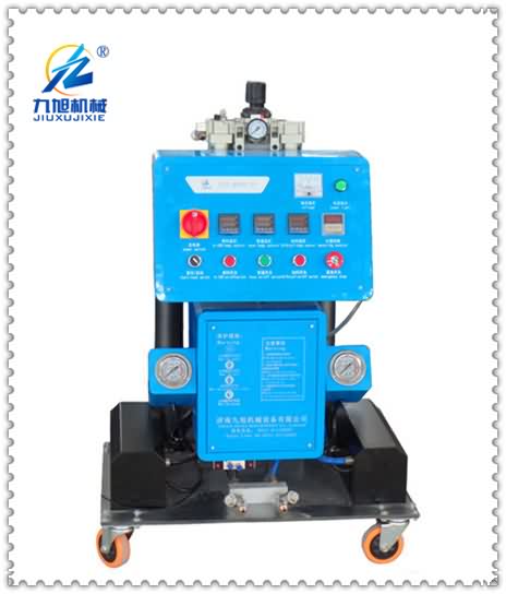 聚氨酯噴涂設(shè)備型號(hào)：JNJX-Q2600(